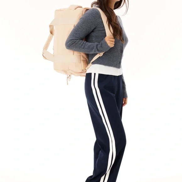 BEIS Sport Duffle - Picture 7 of 14